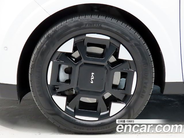 Kia Carnival Diesel 7-Seater Noblesse — пробег 17 545 км — фото 5 из 5