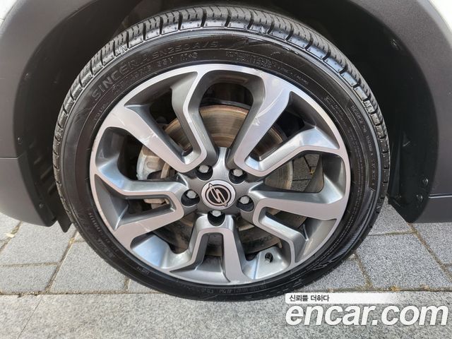 Ssangyong TIBOLI из Кореи Encar