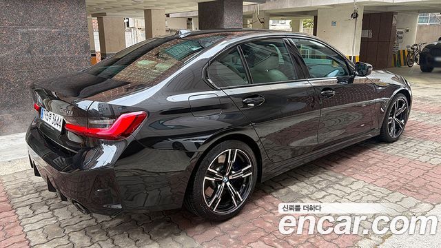 BMW 3-Series 320i M Sport — пробег 23 821 км — фото 3 из 5