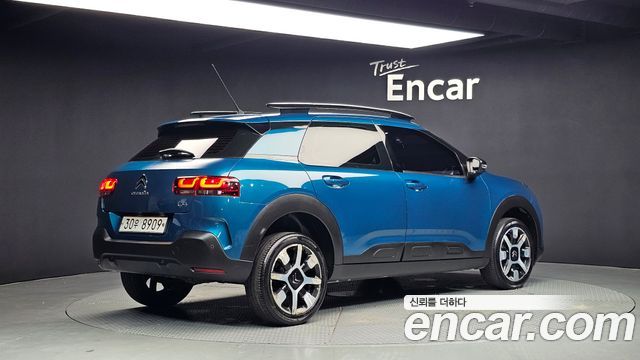 Citroen-DS C4 CACTUS 1.6 BlueHDi Shine — пробег 187 705 км — фото 2 из 5