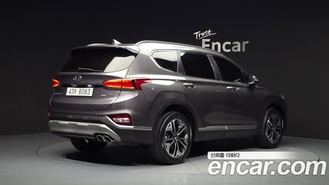 Hyundai Santafe Diesel 2,0 4WD Exclusive Special — пробег 48 927 км — фото 2 из 5