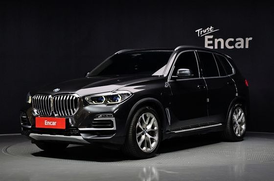 BMW X5 xDrive 45e xLine — пробег 161 137 км — фото 1 из 5