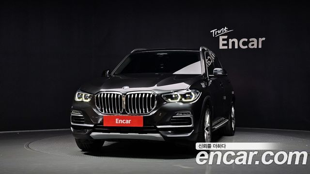 BMW X5 xDrive 45e xLine — пробег 161 137 км — фото 3 из 5