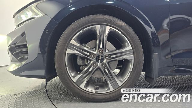 Kia K5 из Кореи Encar