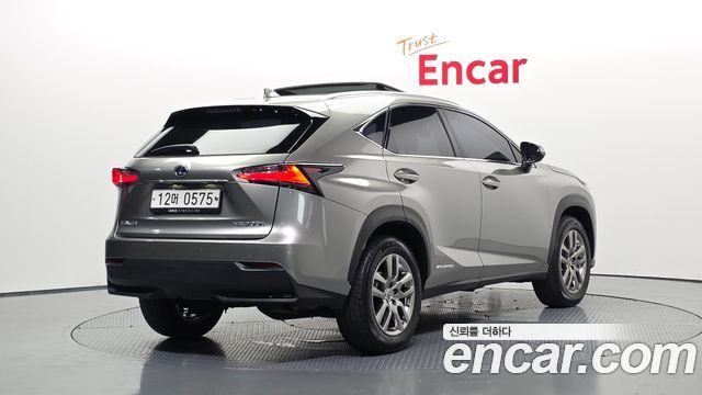 Lexus NX из Кореи Encar