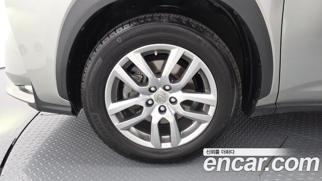 Lexus NX из Кореи Encar