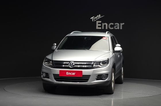 Volkswagen Tiguan 2.0 TDI Comfort 5N — пробег 100 308 км — фото 3 из 5