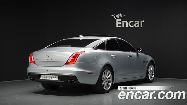 Jaguar XJ из Кореи Encar