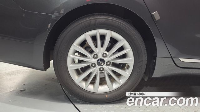 Kia K7 из Кореи Encar