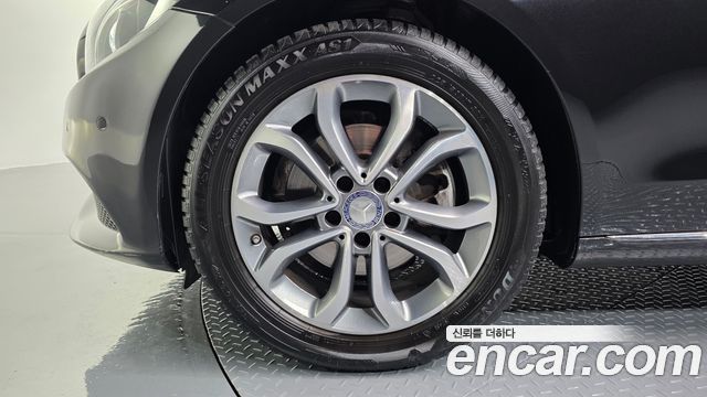 Mercedes-Benz C-Class из Кореи Encar