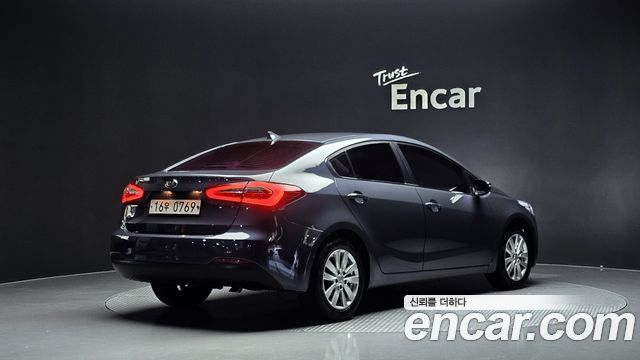 Kia K3 из Кореи Encar
