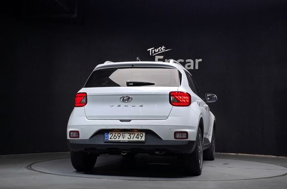 Hyundai Venue 1.6 Flux — пробег 68 871 км — фото 4 из 5