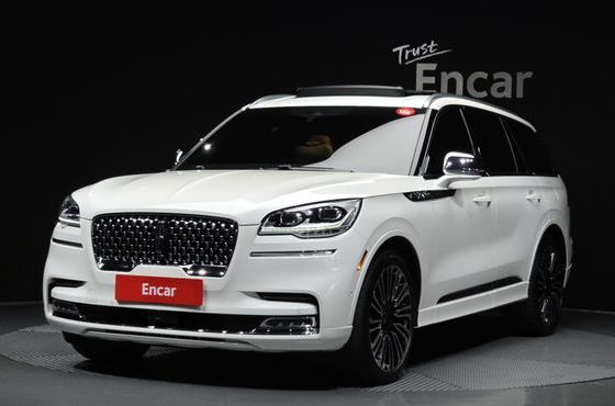 Lincoln Aviator 3.0 Black Label AWD — пробег 29 106 км — фото 1 из 5