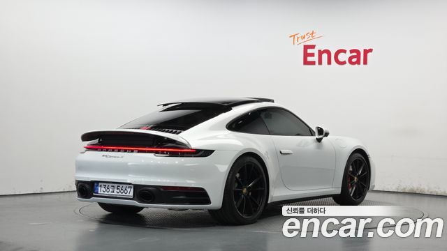 Porsche 911 Carrera S — пробег 6 156 км — фото 2 из 5