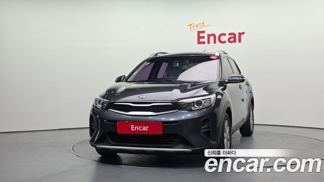 Kia Stonic из Кореи Encar