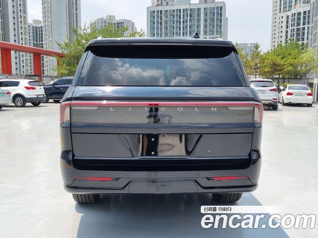 Lincoln Navigator из Кореи Encar