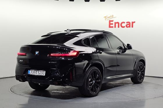 BMW X4 xDrive20i M Sport Pro Special Edition — пробег 17 814 км — фото 2 из 5