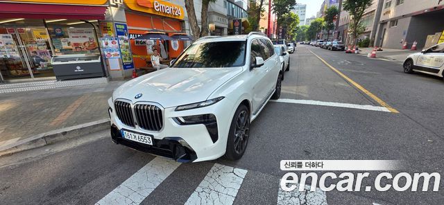 BMW X7 xDrive 40d M Sport 6STR — пробег 3 221 км — фото 2 из 5