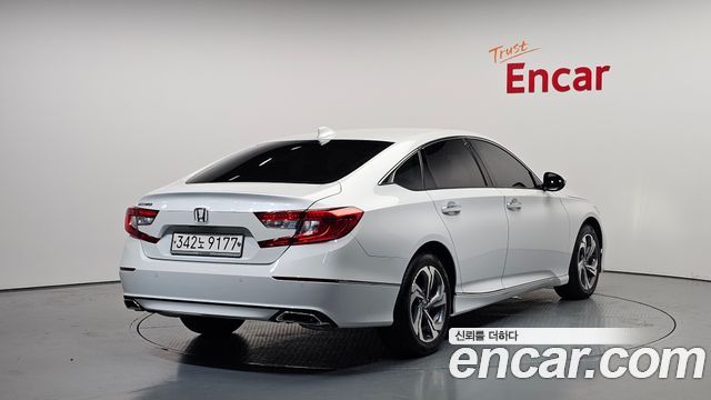 Honda Accord 1.5 Turbo — пробег 45 194 км — фото 2 из 5