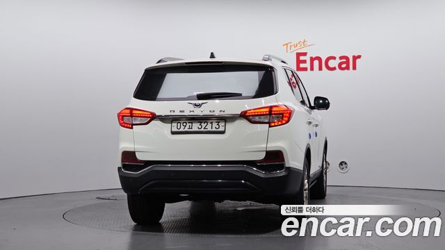 Ssangyong Rexton из Кореи Encar