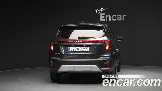 Kia Seltos из Кореи Encar