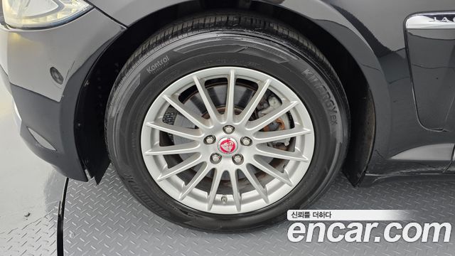 Jaguar XF из Кореи Encar