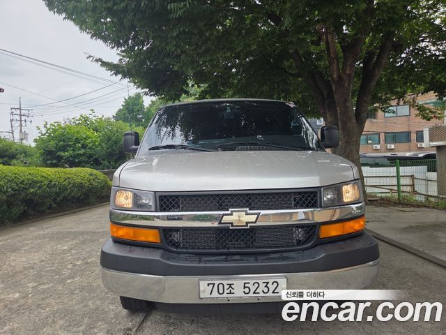 Chevrolet Express Van из Кореи Encar
