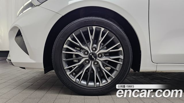 Kia K3 из Кореи Encar