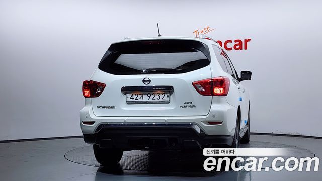 Nissan Pathfinder из Кореи Encar