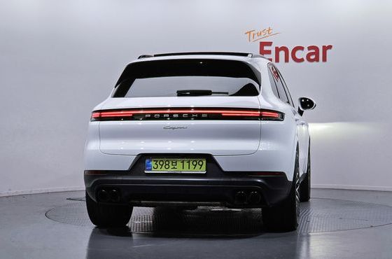 Porsche Cayenne 3.0 — пробег 12 479 км — фото 4 из 5