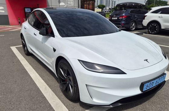 Tesla Model 3 Performance AWD — пробег 500 км — фото 2 из 5
