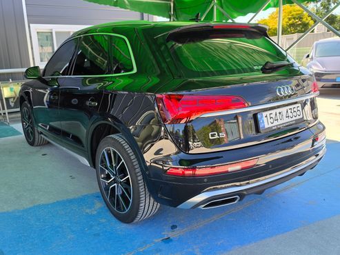 Audi Q5 45 TFSI Quattro Premium — пробег 25 600 км — фото 2 из 5
