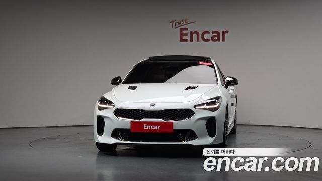 Kia Stinger из Кореи Encar