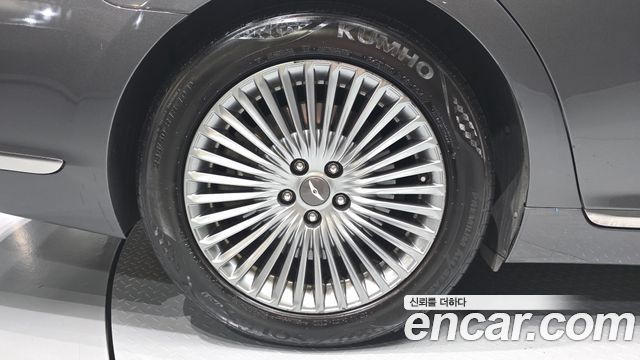 Genesis G90 из Кореи Encar
