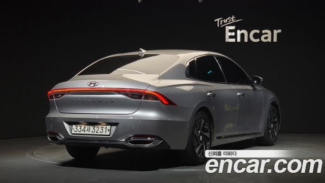 Hyundai Grandeur из Кореи Encar