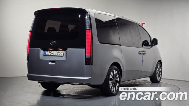 Hyundai Staria из Кореи Encar
