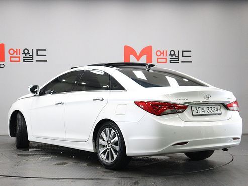 Hyundai Sonata CVVL Smart — пробег 240 500 км — фото 4 из 5