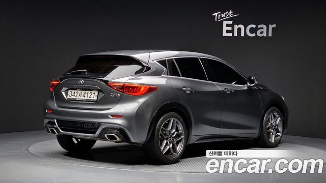 Infiniti Q30 из Кореи Encar