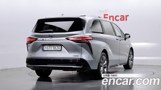 Toyota Sienna из Кореи Encar