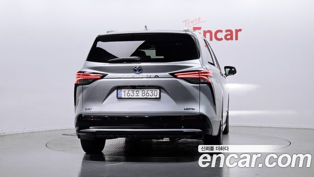 Toyota Sienna из Кореи Encar