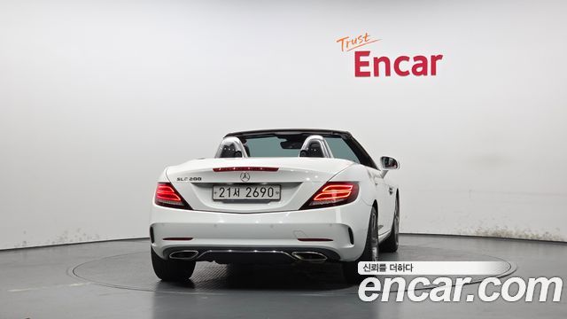 Mercedes-Benz SLC-Class из Кореи Encar