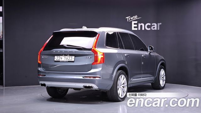 Volvo XC90 D5 Inscription — пробег 76 450 км — фото 2 из 5