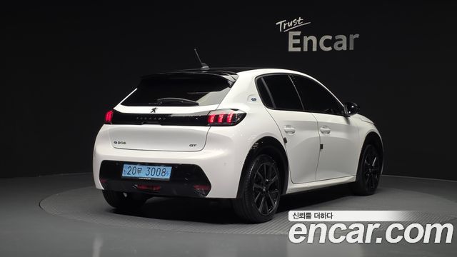 Peugeot 208 из Кореи Encar