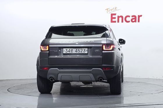 Land Rover Range Rover Evoque 2.0 TD4 HSE — пробег 68 661 км — фото 4 из 5