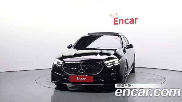 Mercedes-Benz E-Class E300 4MATIC AMG Line — пробег 14 675 км — фото 3 из 5