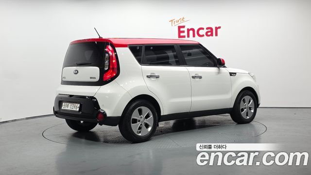 Kia Soul 1.6 Diesel Prestige — пробег 50 563 км — фото 2 из 5