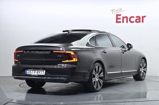 Volvo S90 B6 AWD Ultimate Bright — пробег 69 438 км — фото 2 из 5