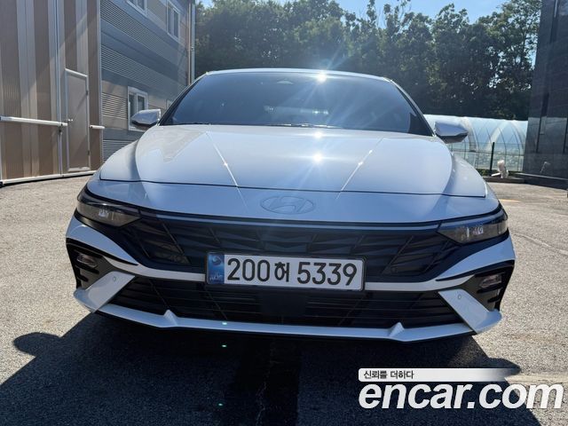 Hyundai AVANTE 1.6 Modern — пробег 11 600 км — фото 2 из 5