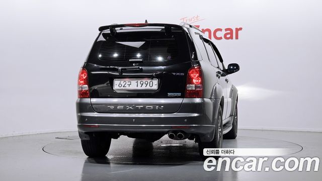 Ssangyong Rexton 4WD RX6 Brown Edition — пробег 118 284 км — фото 4 из 5