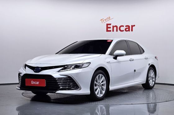 Toyota Camry 2.5 LE Hybrid — пробег 25 142 км — фото 1 из 5